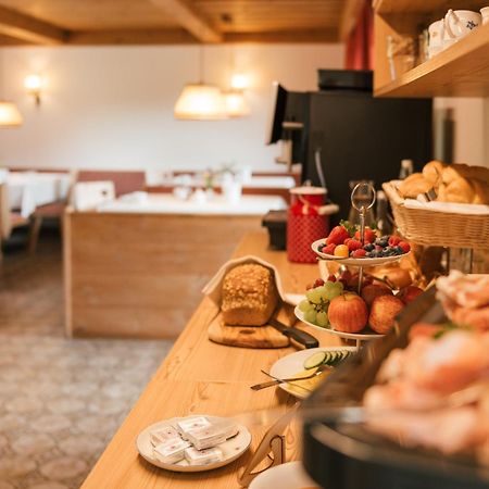Edenhauserhof Neu Gotzens エクステリア 写真
