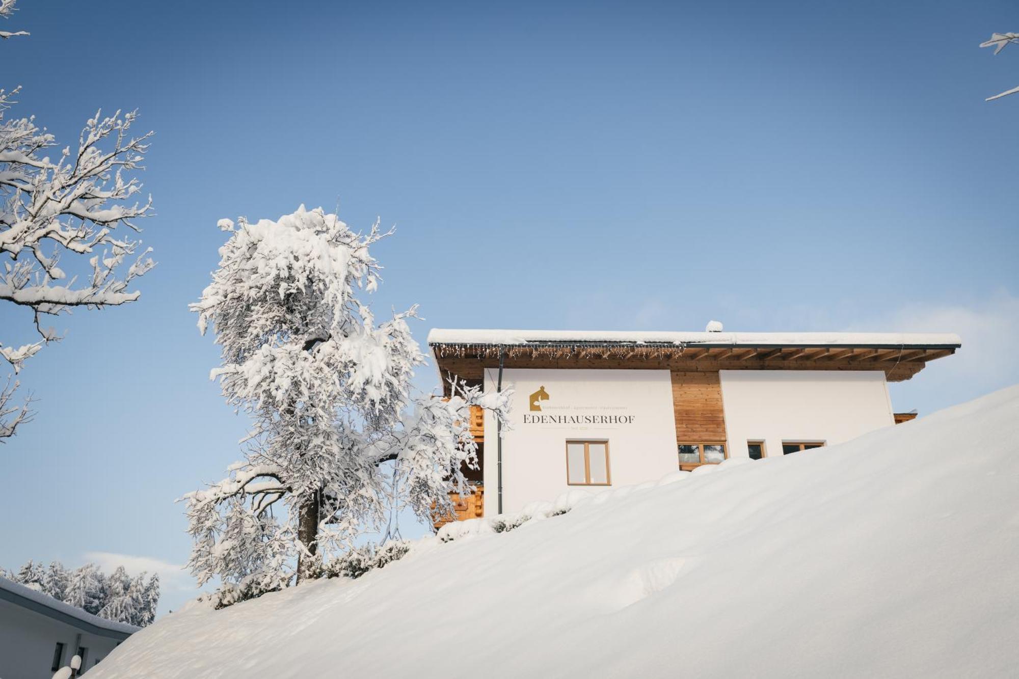 Edenhauserhof Neu Gotzens エクステリア 写真